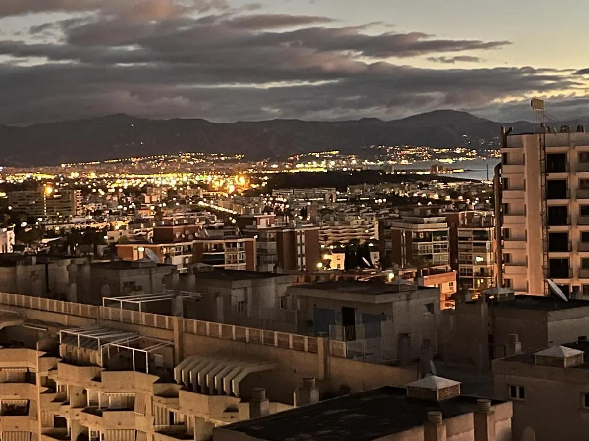Tar11D - Estudio Con Vistas Al Mar, Wifi, Smart Tv, Fire Stick Amazon, En El Centro, A 600 Metros Playa Torremolinos